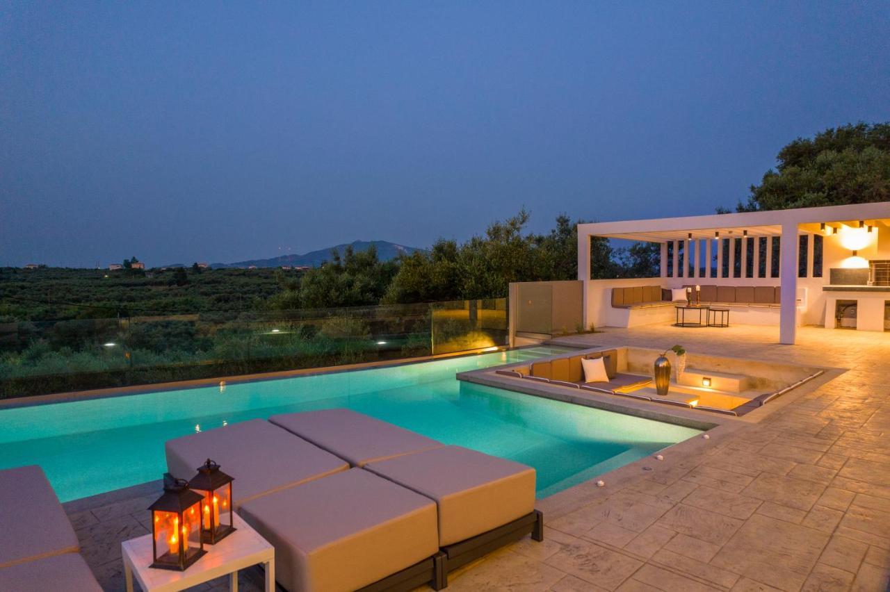Villa Moonstone Mouzákion Exterior photo