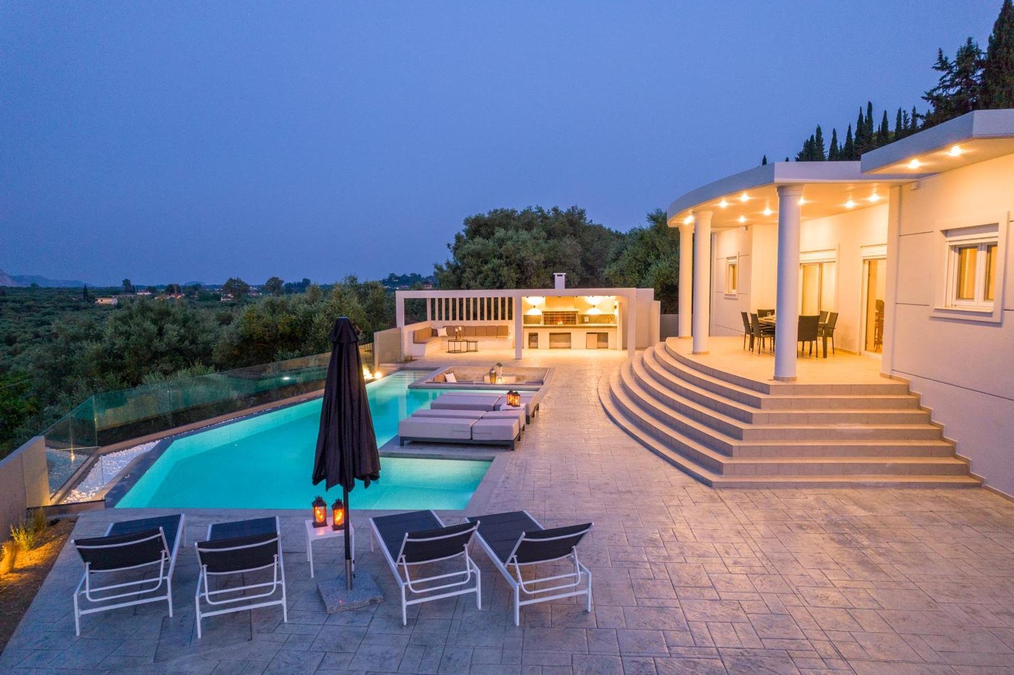 Villa Moonstone Mouzákion Exterior photo